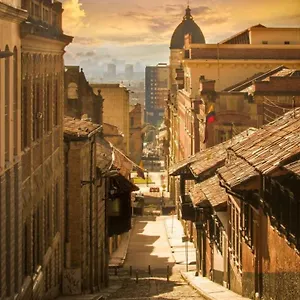 https://casa-artistica-en-candelaria-centro-historico.hotels-bogota.net