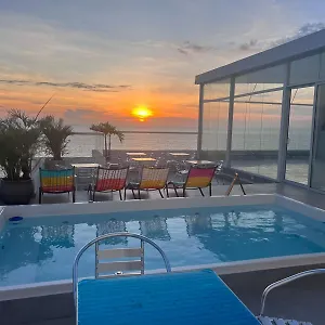 https://hernandez-suite.cartagena-hotels.org